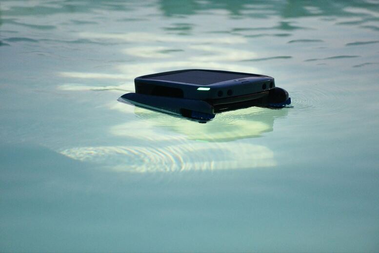 Can I Leave My Dolphin Robot Pool Cleaner in the Pool Overnight?