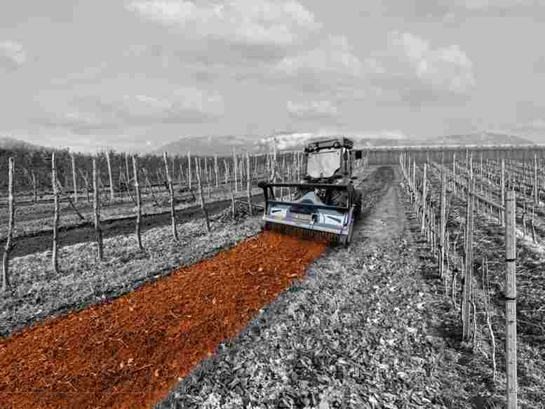 Forestry mulchers for tractors