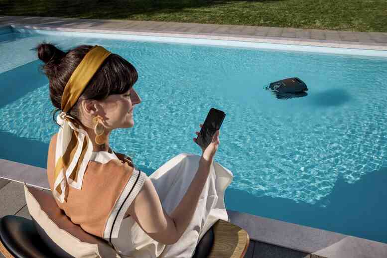 Robot pool cleaner