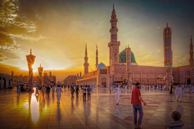 How to Better Plan Your Leeds to Makkah Journey?
