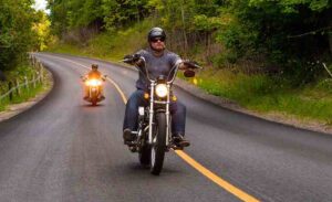 Moving Made Simple for Two and Four Wheels