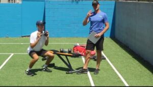 Tennisfit im Wohnzimmer: Übungen für dein Spiel