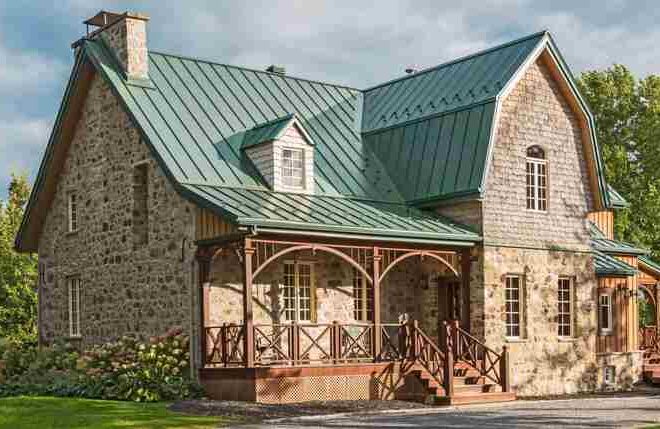 3 common roof designs in northern climates